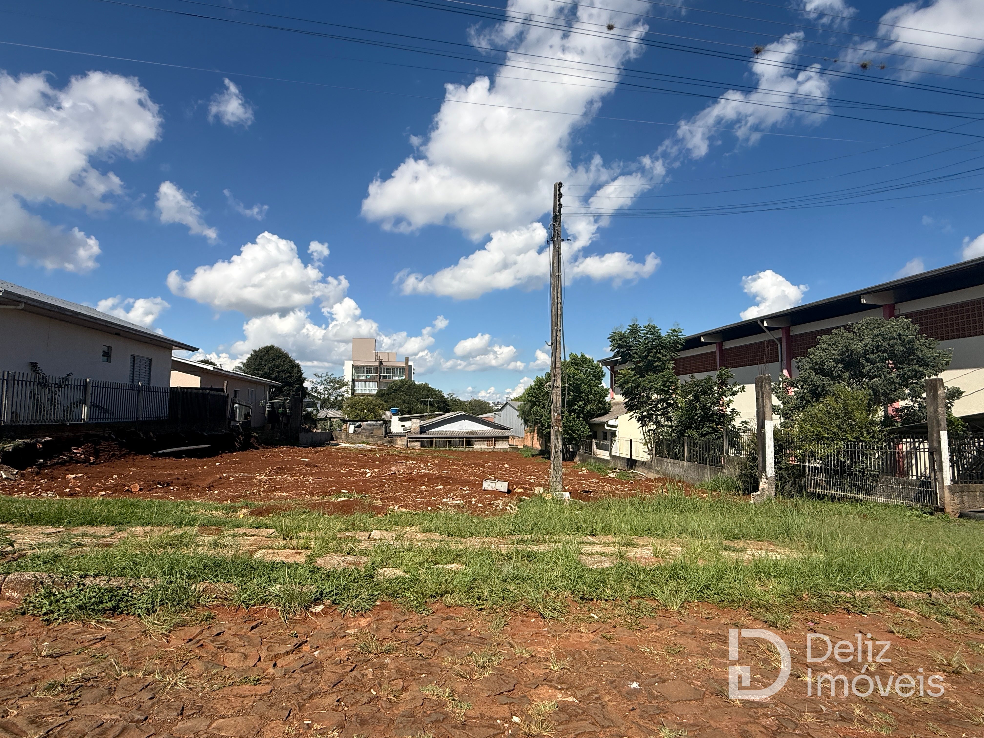 Terreno plano de 864m² — o espaço ideal para construir e valorizar - Foto 1
